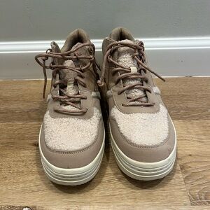 Women’s Platform Sneakers